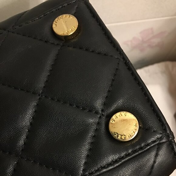 Michael Kors Susannah Large Quilted Black Tote Bag - Picture 10 of 16